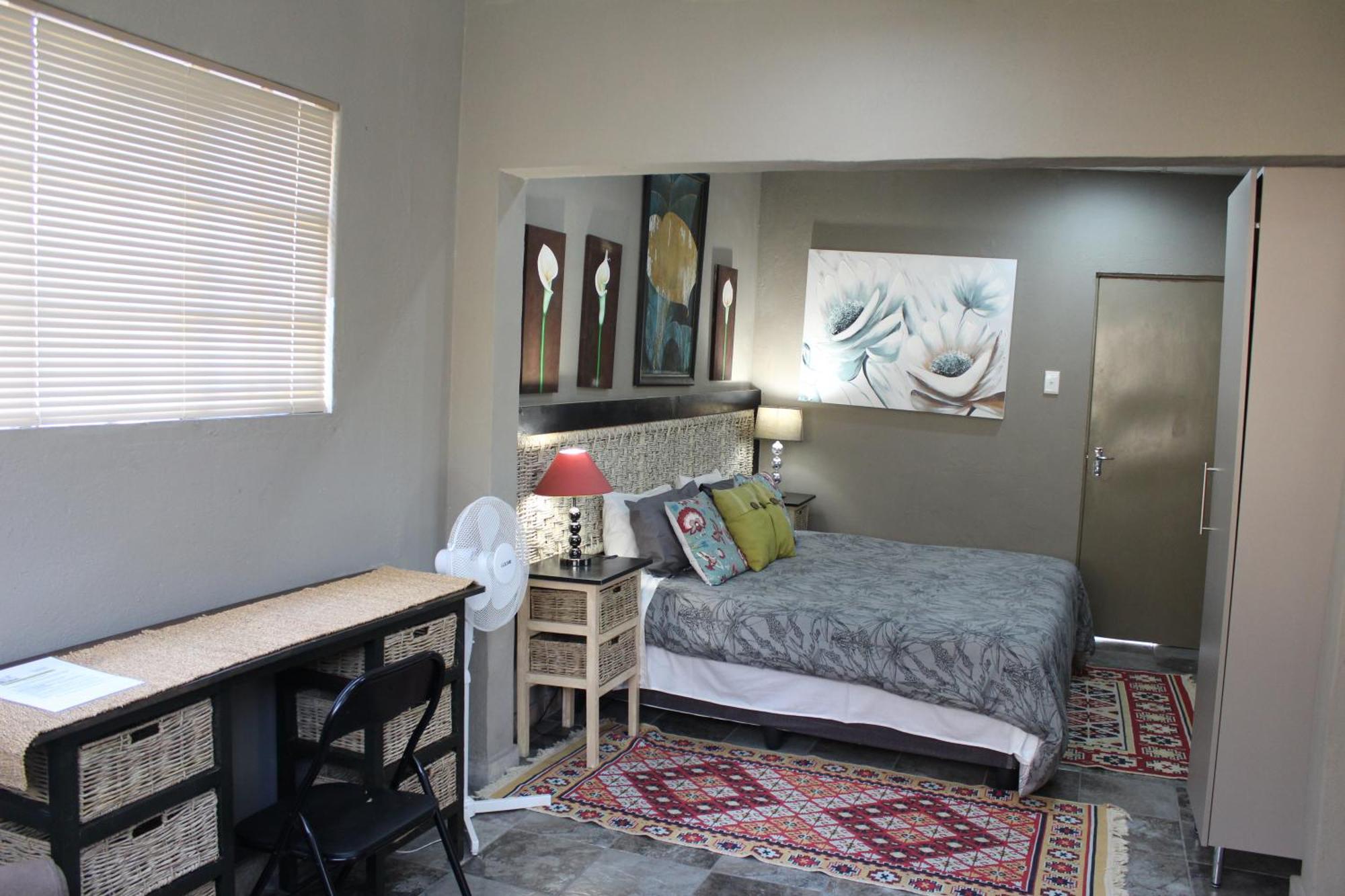 נלספרויט Tucked-Away 1&2 Bedroom Houses מראה חיצוני תמונה